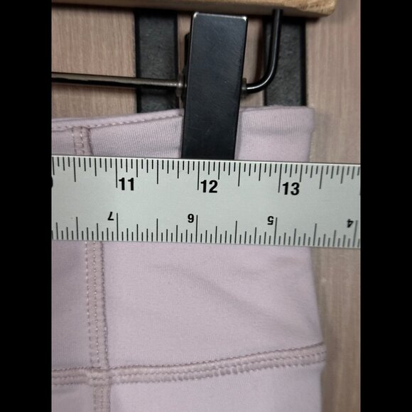 Monrow Biker Shorts XS Womens Pink Pull On 8" Inseam Athletic - Picture 3 of 7